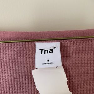 Cropped Aritzia long sleeve